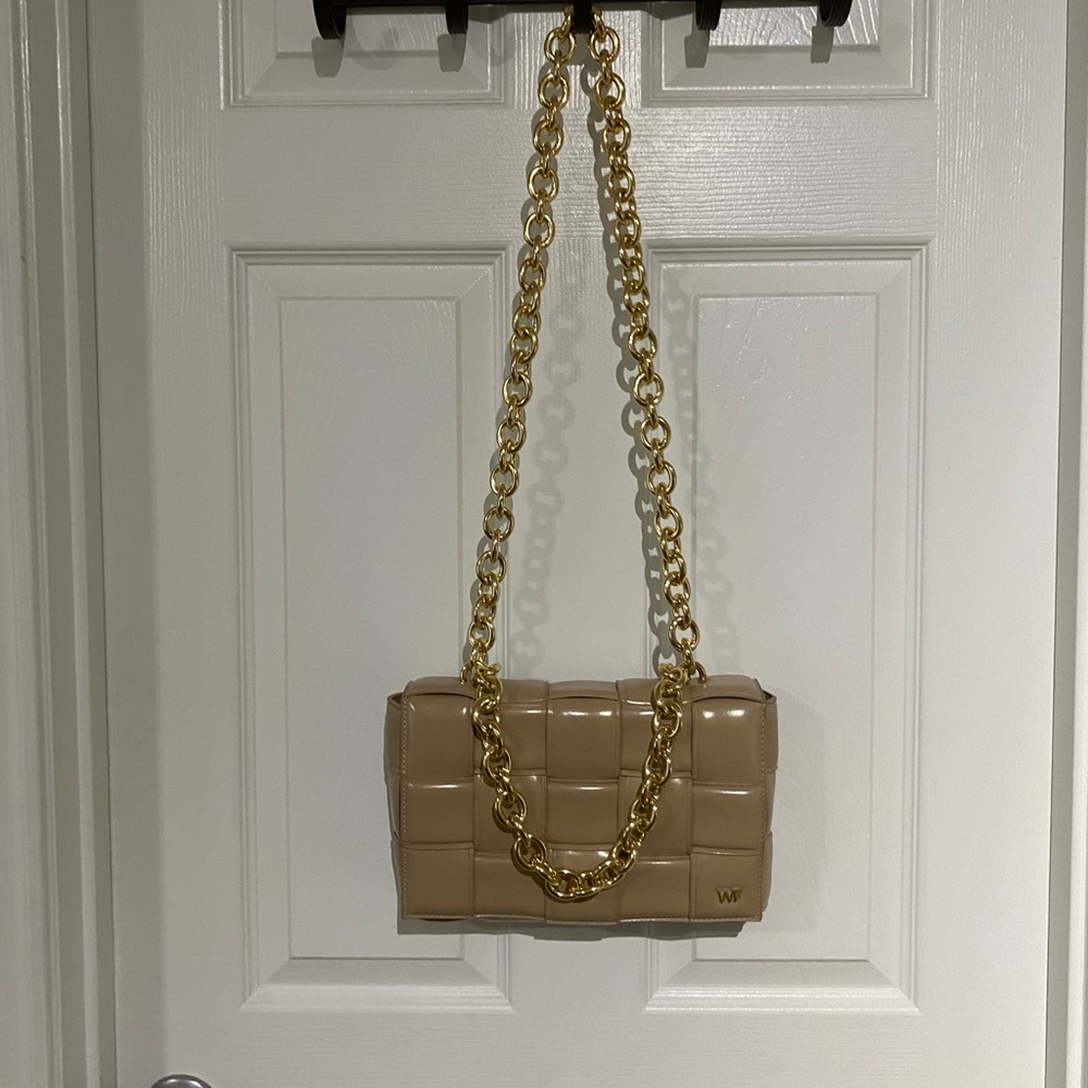 White Fox Boutique Elegant Tan Quilted Chain Bag - Tan/Gold Accents Crossbody